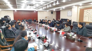 宁波“渔嫂”登船查纠火患 指导电火气使用安全_星空体育app下载(图3) 星空体育app下载