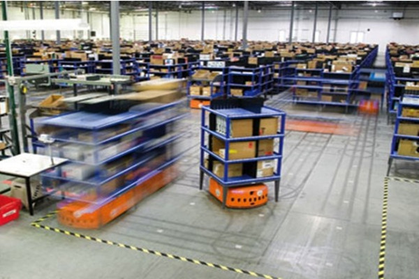 星空体育APP网站|S18赛季上分英雄推荐 练好这个射手 打野和发育路都能胜任(图4) 星空体育APP网站