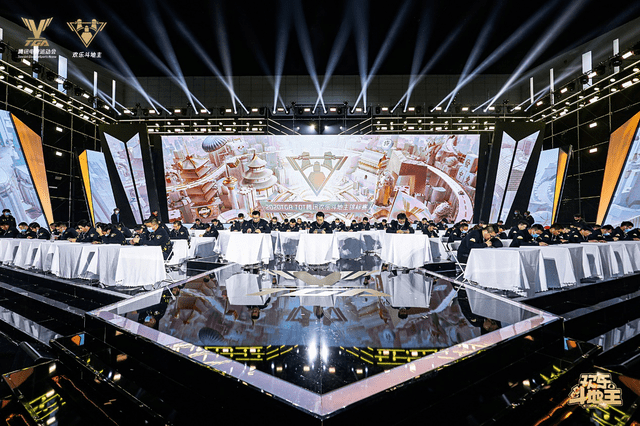 【星空体育APP网站】
欢喜斗田主锦标赛圆满落幕!腾讯棋牌推动斗田主赛事朝专业化偏向连续迈进(图10) 【星空体育APP网站】
欢喜斗田主锦标赛圆满落幕!腾讯棋牌推动斗田主赛事朝专业化偏向连续迈进(图10)