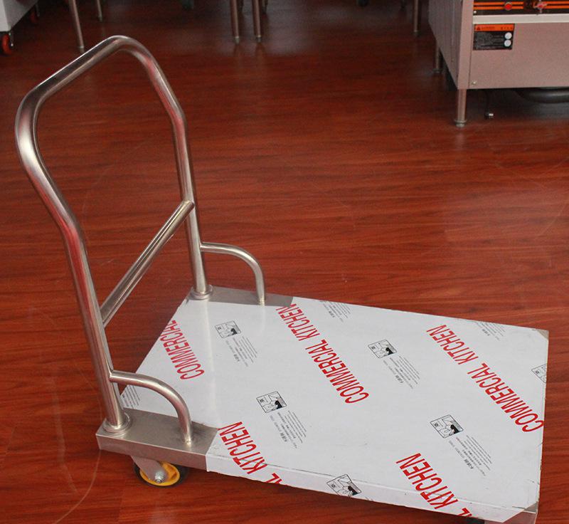 解说Cat喷观众引争议:比赛直播时骂人脑瘫【星空体育APP】(图1) 星空体育APP